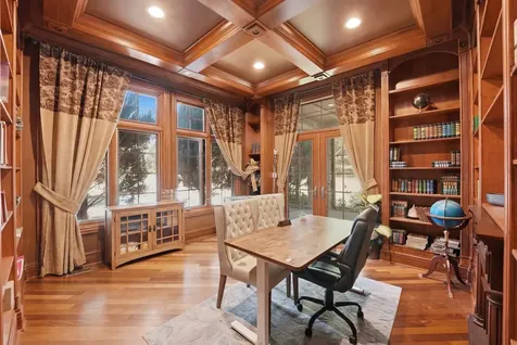 1201 Plum Tree Road Barrington IL 60010