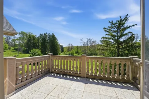 1201 Plum Tree Road Barrington IL 60010