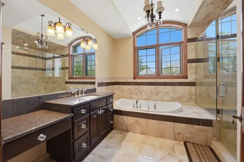 1201 Plum Tree Road Barrington IL 60010