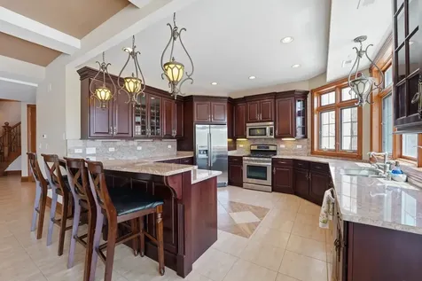 1201 Plum Tree Road Barrington IL 60010