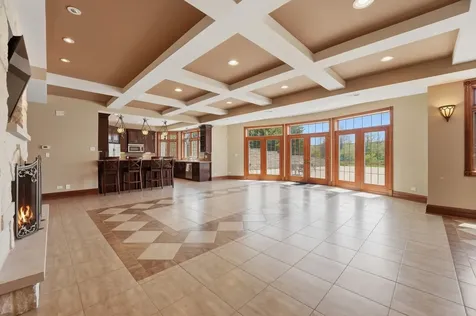 1201 Plum Tree Road Barrington IL 60010