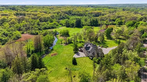 1201 Plum Tree Road Barrington IL 60010