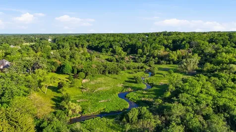 1201 Plum Tree Road Barrington IL 60010