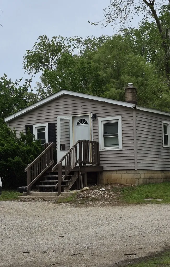 2104 Fairview Avenue Lockport IL 60441
