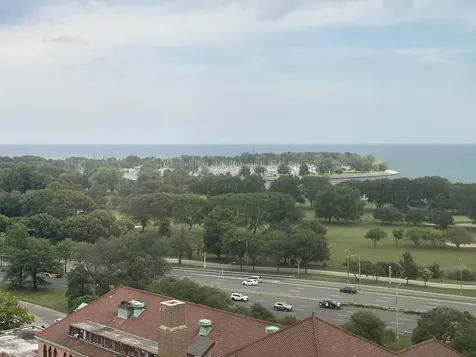 3950 North Lake Shore Drive Chicago IL 60613