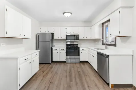 3327 D Hutchison Avenue Joliet IL 60431
