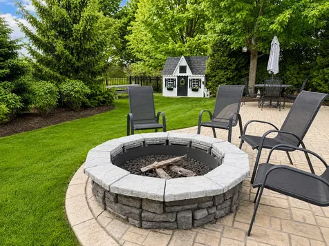 635 Independence Avenue Elburn IL 60119