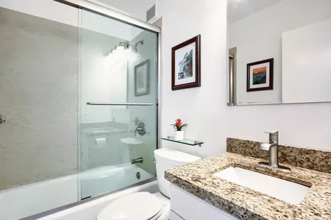 3200 North Lake Shore Drive Chicago IL 60657