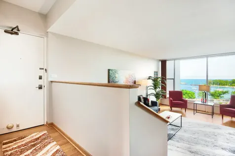 3200 North Lake Shore Drive Chicago IL 60657