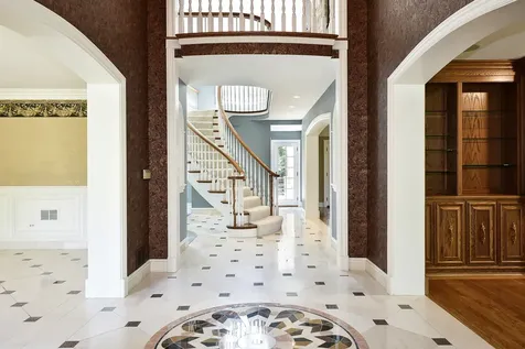 1661 Balmoral Lane Inverness IL 60067