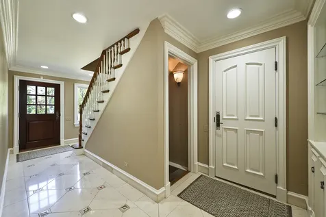 1661 Balmoral Lane Inverness IL 60067