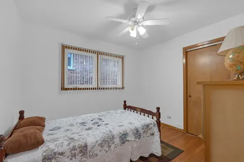 5119 North Oriole Avenue Harwood Heights IL 60706