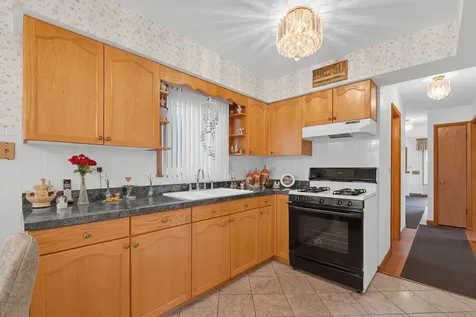 5119 North Oriole Avenue Harwood Heights IL 60706