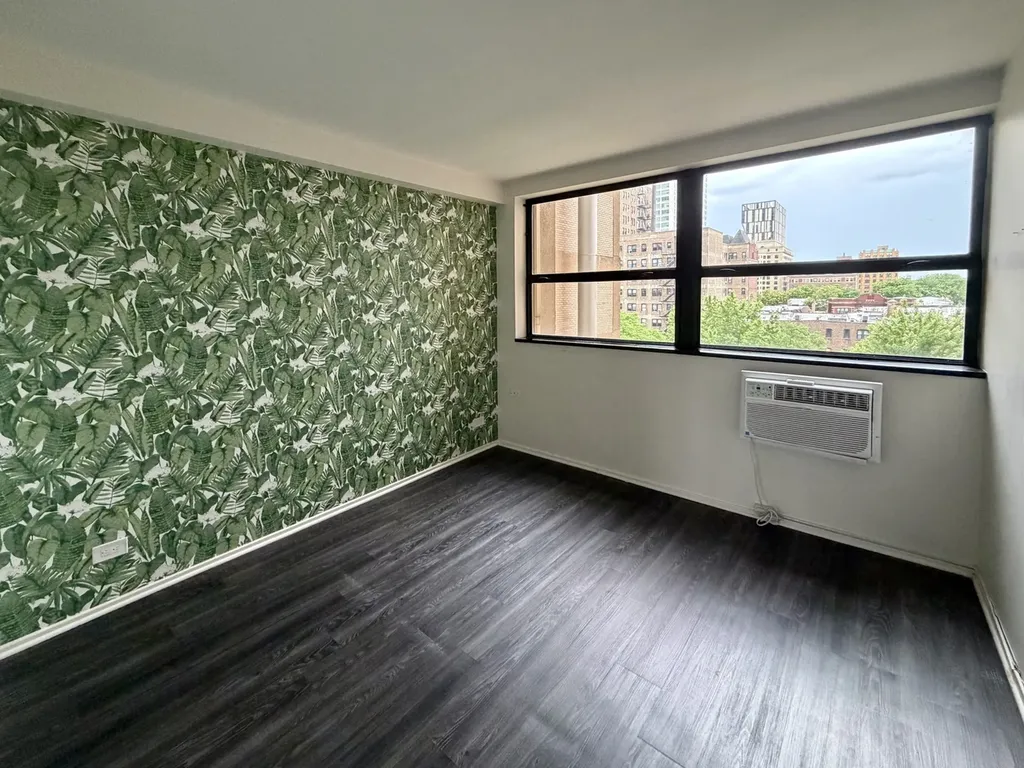 5530 South South Shore Drive Chicago IL 60637
