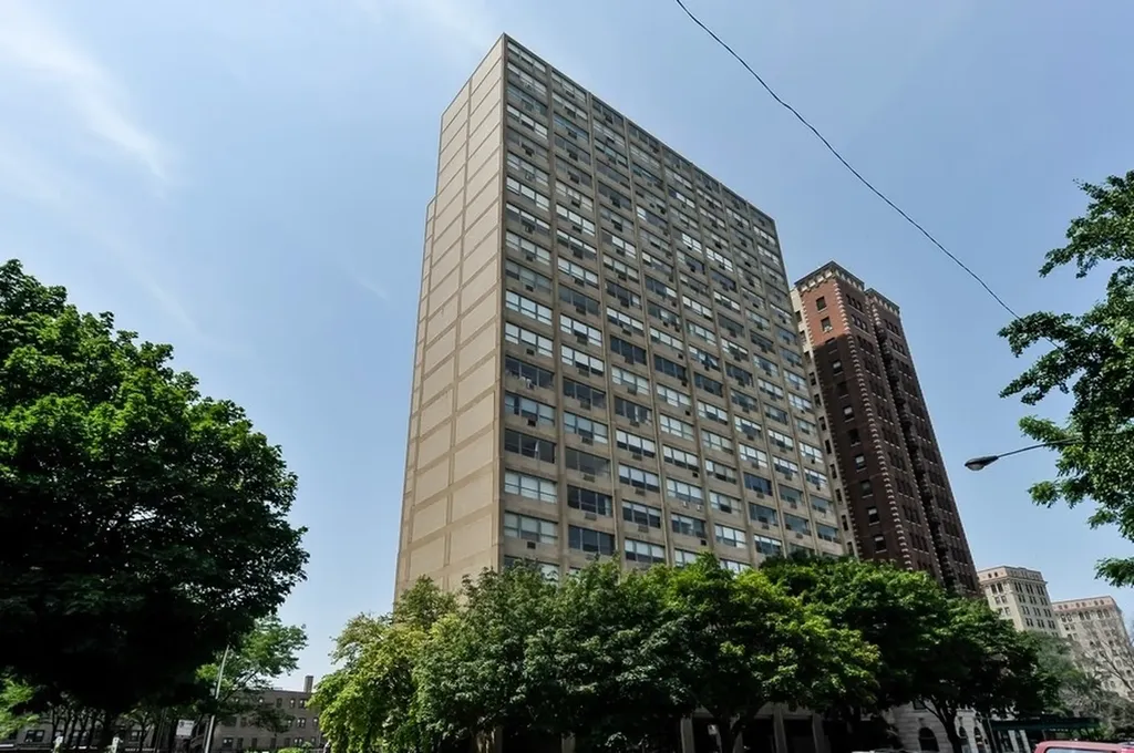 5530 South South Shore Drive Chicago IL 60637