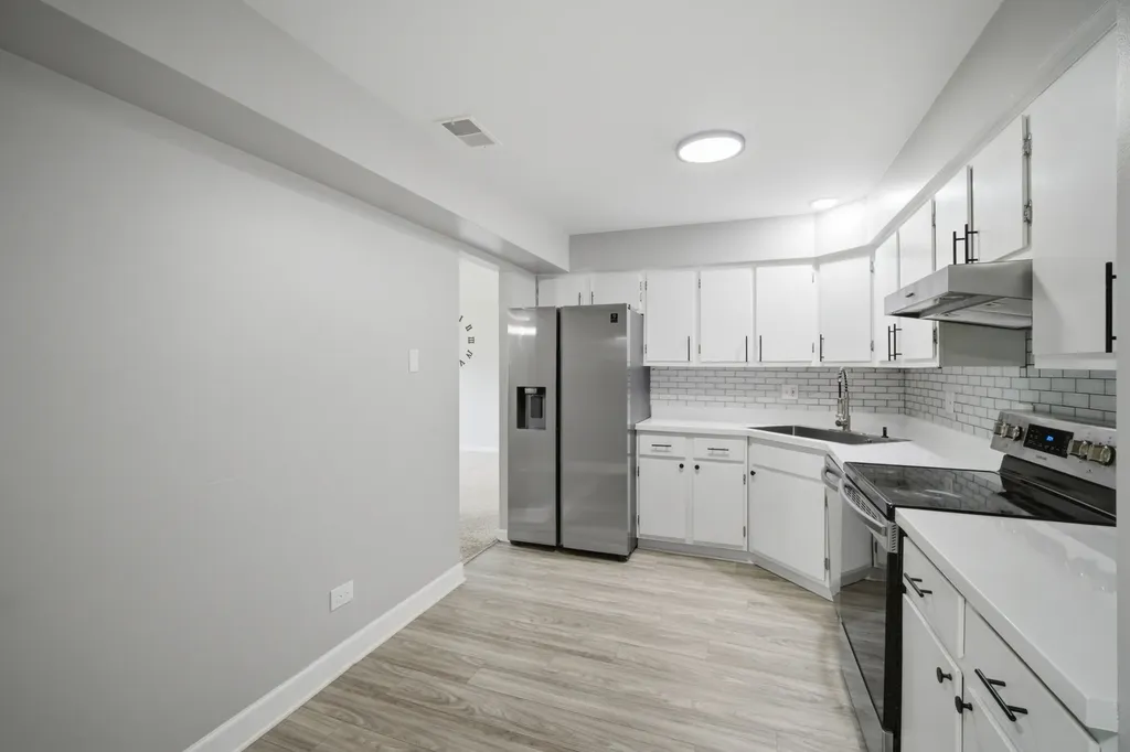 2600 Brookwood Way Drive Rolling Meadows IL 60008