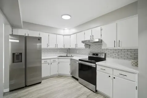 2600 Brookwood Way Drive Rolling Meadows IL 60008