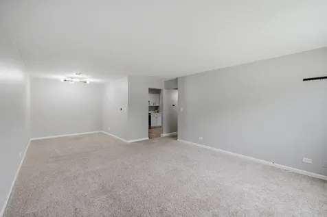 2600 Brookwood Way Drive Rolling Meadows IL 60008