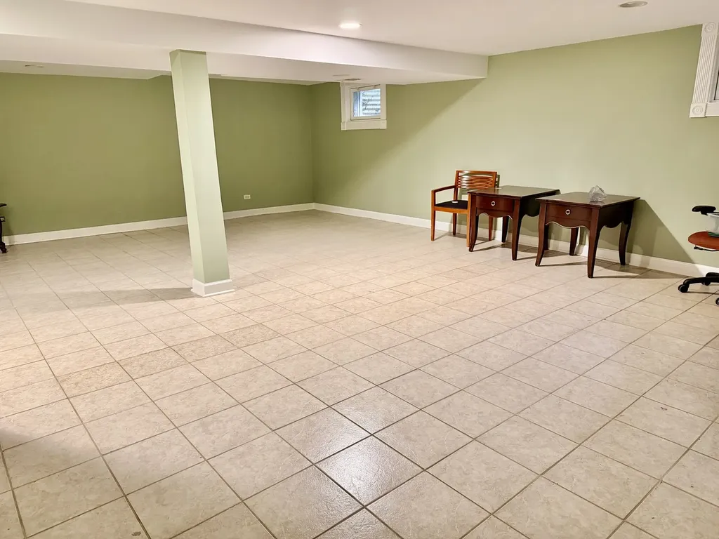 12118 West Somerset Road Orland Park IL 60467
