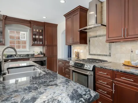1217 Newberry Avenue La Grange Park IL 60526