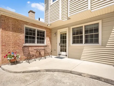 1217 Newberry Avenue La Grange Park IL 60526