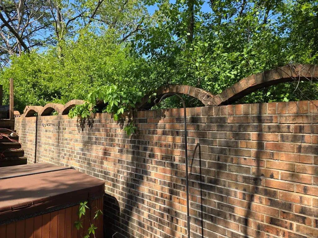 5787 North Clifford Avenue Chicago IL 60646