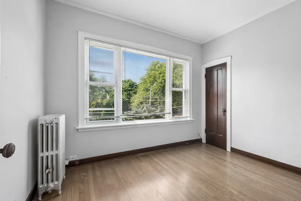 4831 Wright Terrace Skokie IL 60077
