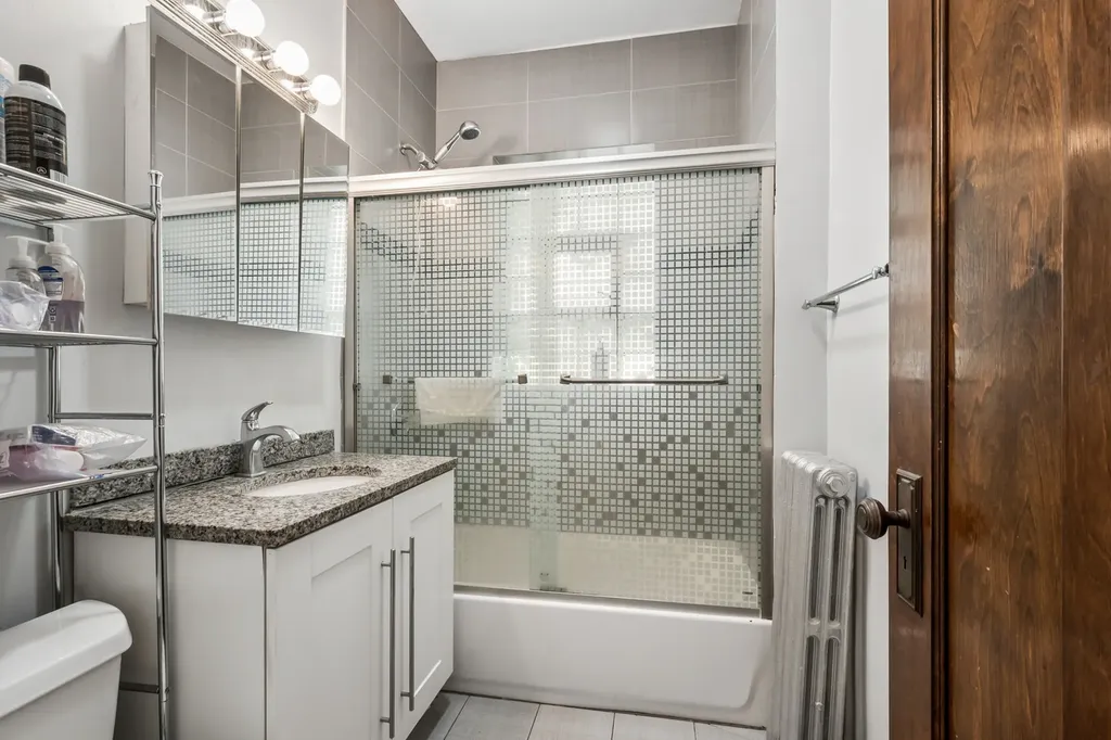 4831 Wright Terrace Skokie IL 60077