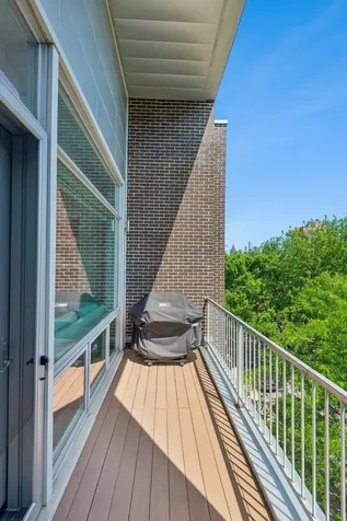 1536 West Walton Street Chicago IL 60642
