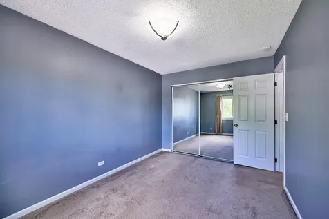 3724 Merrimac Lane E Hanover Park IL 60133