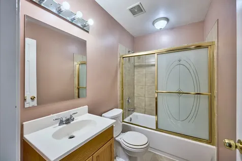 3724 Merrimac Lane E Hanover Park IL 60133