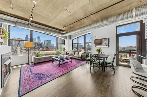849 North Franklin Street Chicago IL 60610