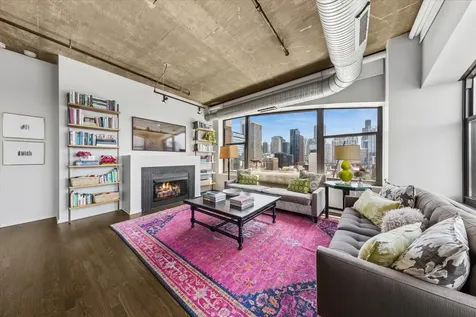 849 North Franklin Street Chicago IL 60610