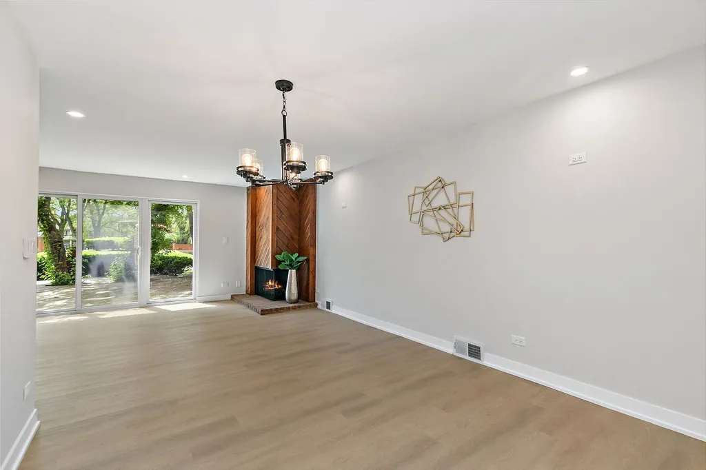 2013 Post Oak Place Schaumburg IL 60173