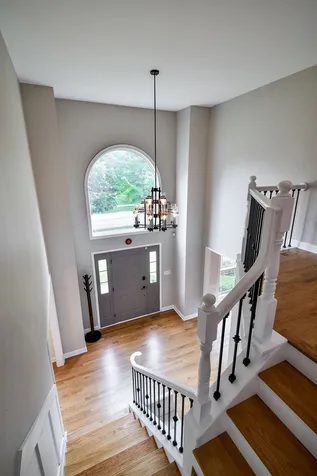 352 Millcreek Lane Naperville IL 60540
