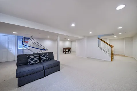 352 Millcreek Lane Naperville IL 60540