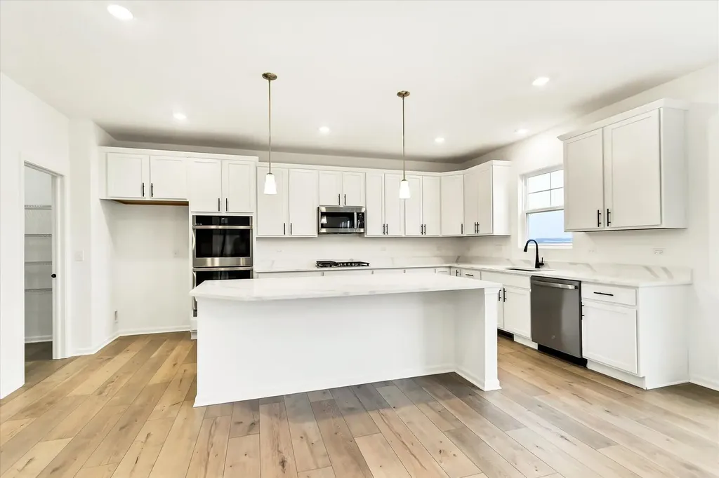 17331 South Sprucewood Drive Lockport IL 60441