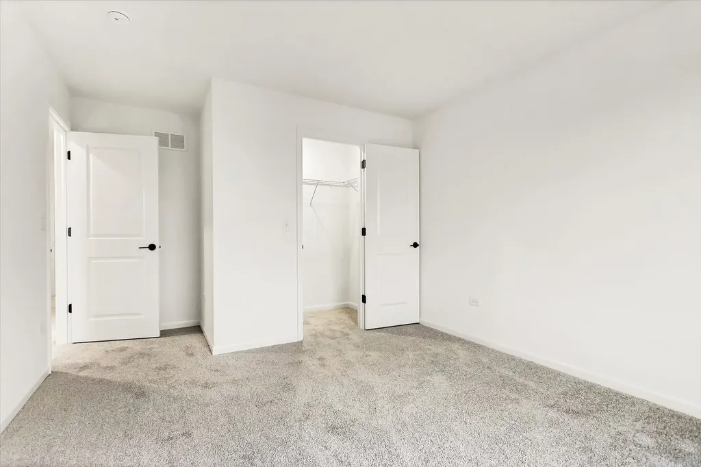 17331 South Sprucewood Drive Lockport IL 60441