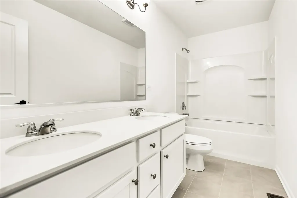 17331 South Sprucewood Drive Lockport IL 60441