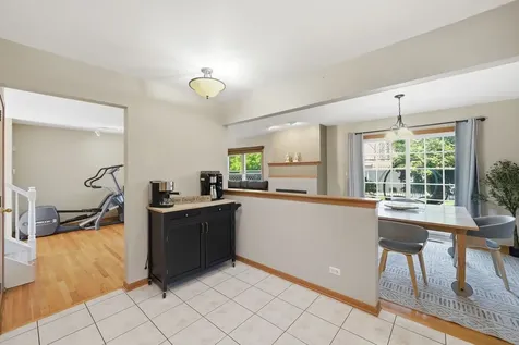 8627 Miroballi Drive Hickory Hills IL 60457