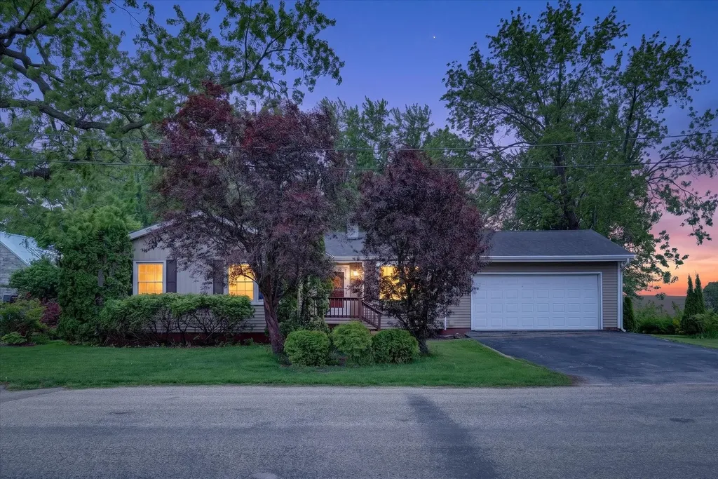 405 West Cherry Street Forreston IL 61030