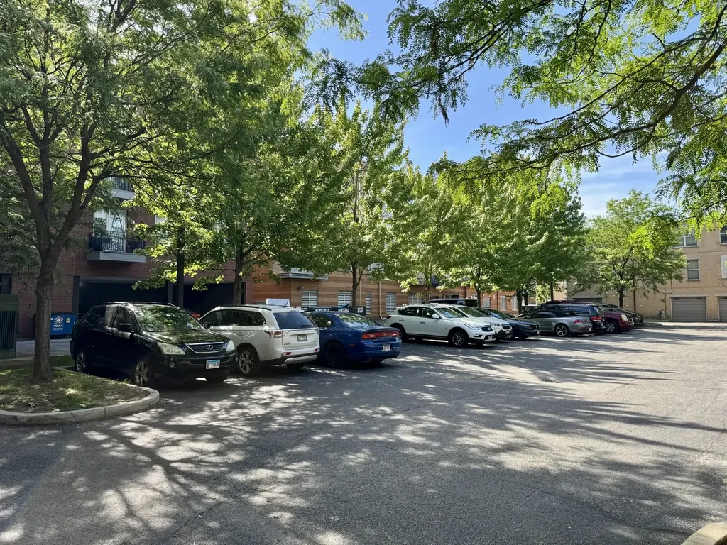 3506 South State Street Chicago IL 60609