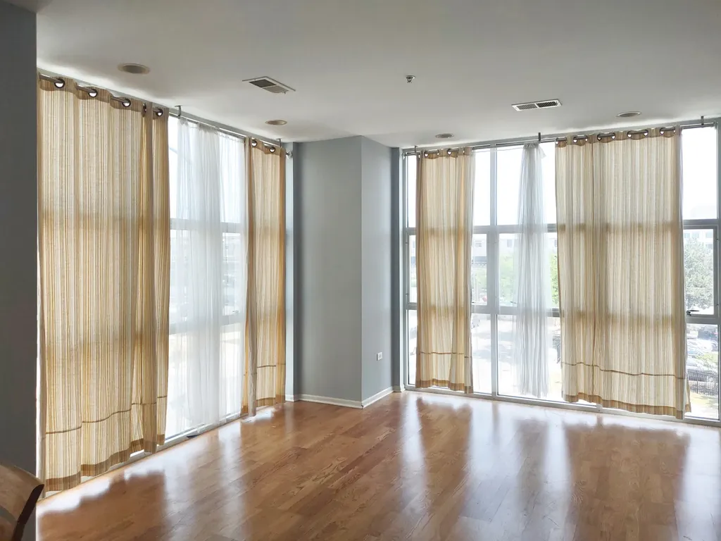 3506 South State Street Chicago IL 60609