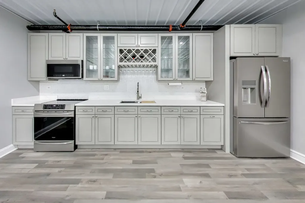 2112 Ferry Road Naperville IL 60563