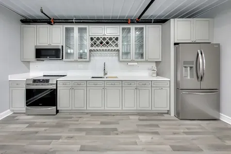 2112 Ferry Road Naperville IL 60563