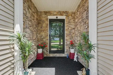 3802 Sandstone Drive Champaign IL 61822
