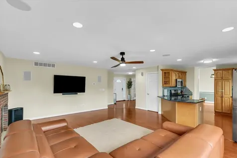 800 Lavender Drive Savoy IL 61874