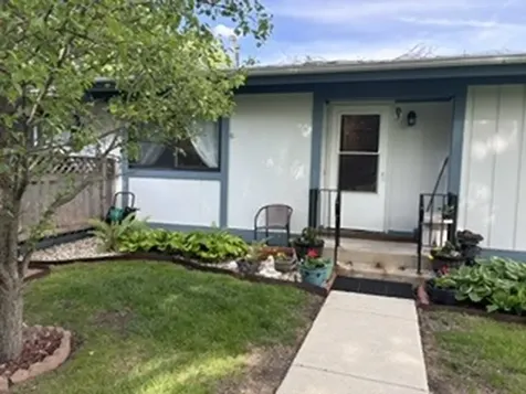 907 Royal Drive Mchenry IL 60050