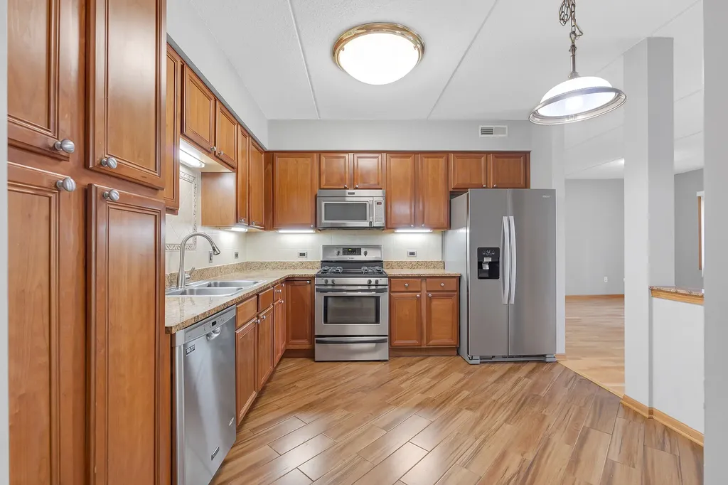 8747 West Bryn Mawr Avenue Chicago IL 60631