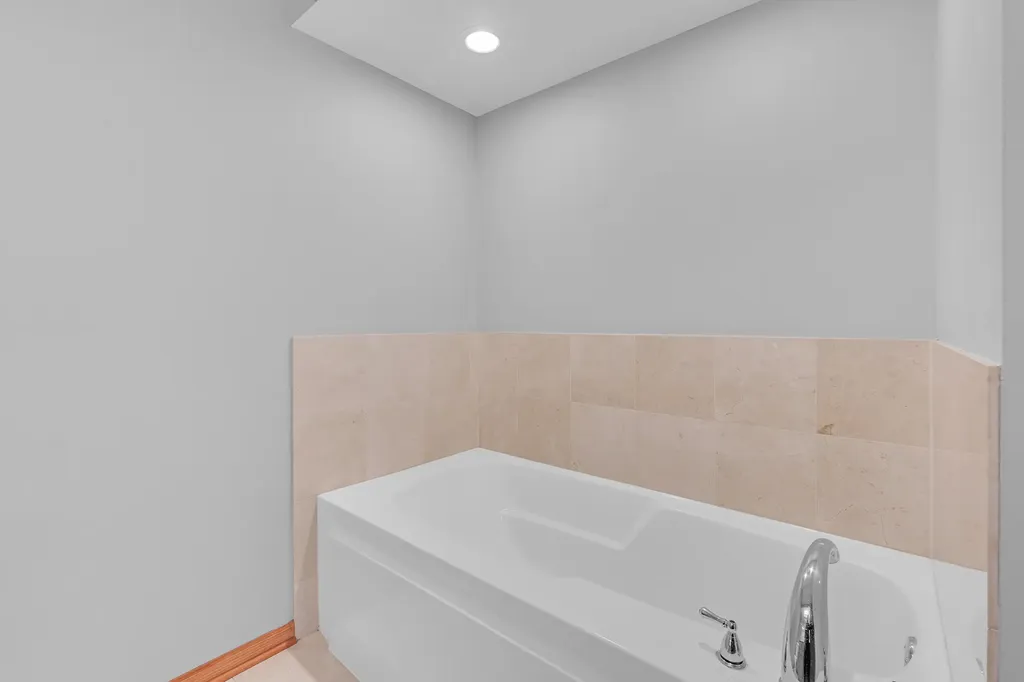 8747 West Bryn Mawr Avenue Chicago IL 60631